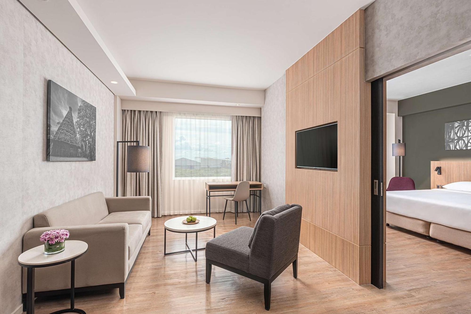 Park Inn By Radisson Баколод Экстерьер фото